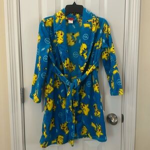 Pokémon Kids Robe, EUC